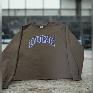 DUKE UNIVERSITY Blue Devils Vintage Crewneck Sweatshirt